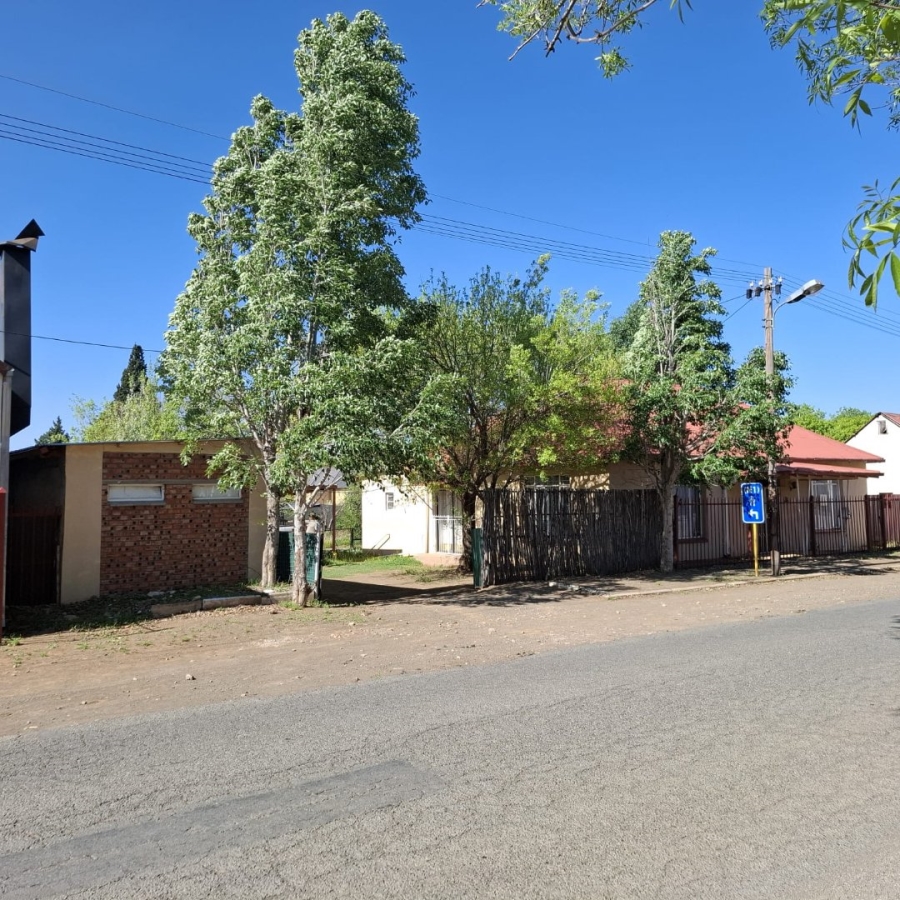 2 Bedroom Property for Sale in Trompsburg Free State
